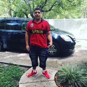 Meet your Posher, Armando