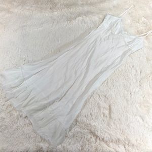 Free People Size 6 White Long Maxi Dress V Neck