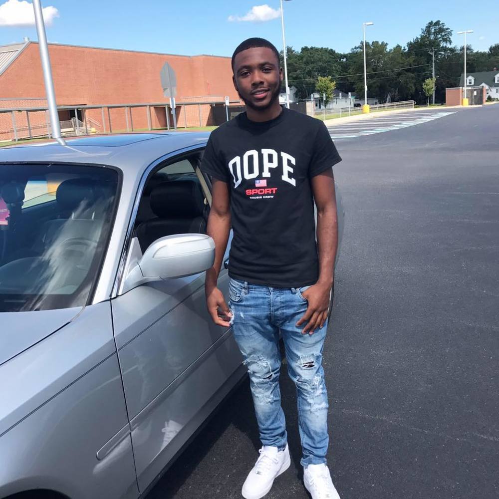 Meet your Posher, Ameer