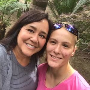 Meet your Posher, Zina