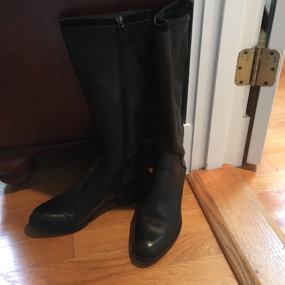 Franco Sarto classic black leather boots