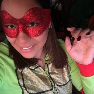 Meet your Posher, Julissa