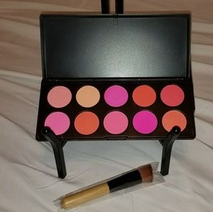 Makeup- Blushers