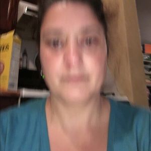 Meet your Posher, Delina