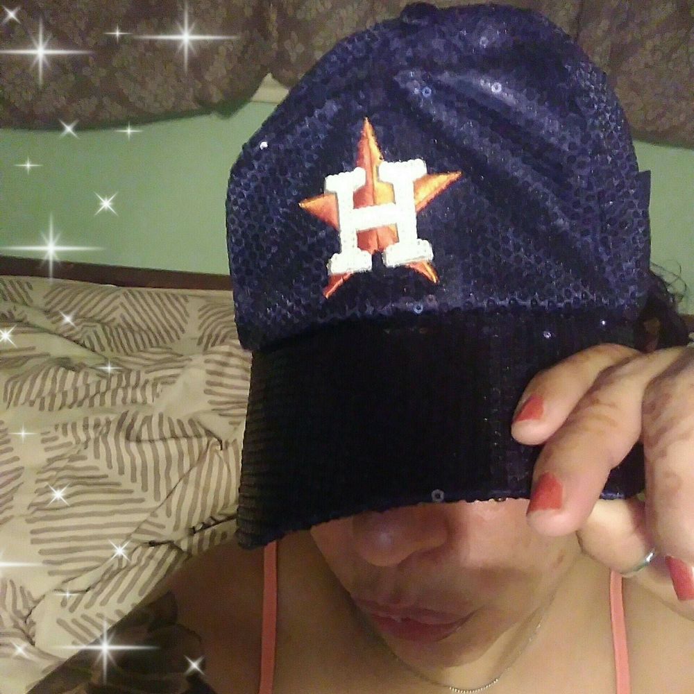 Meet your Posher, Ayesha