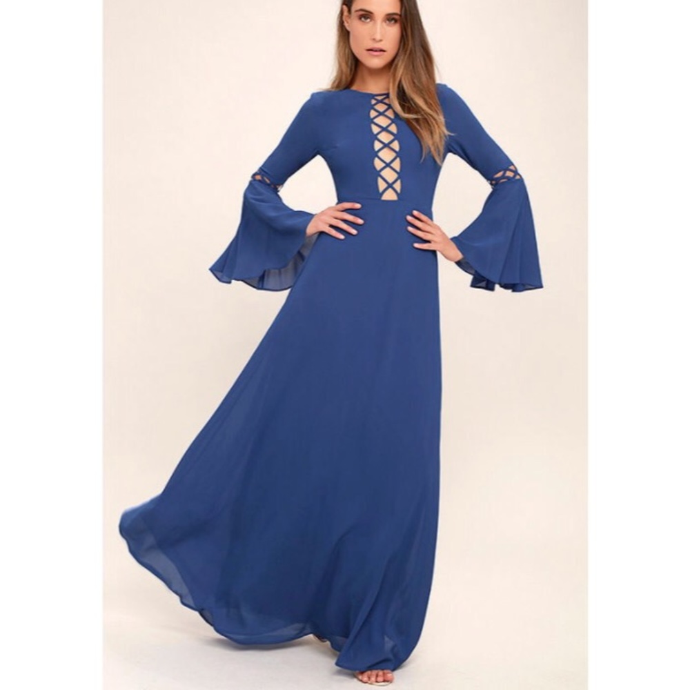 BLUE LONG SLEEVE MAXI DRESS