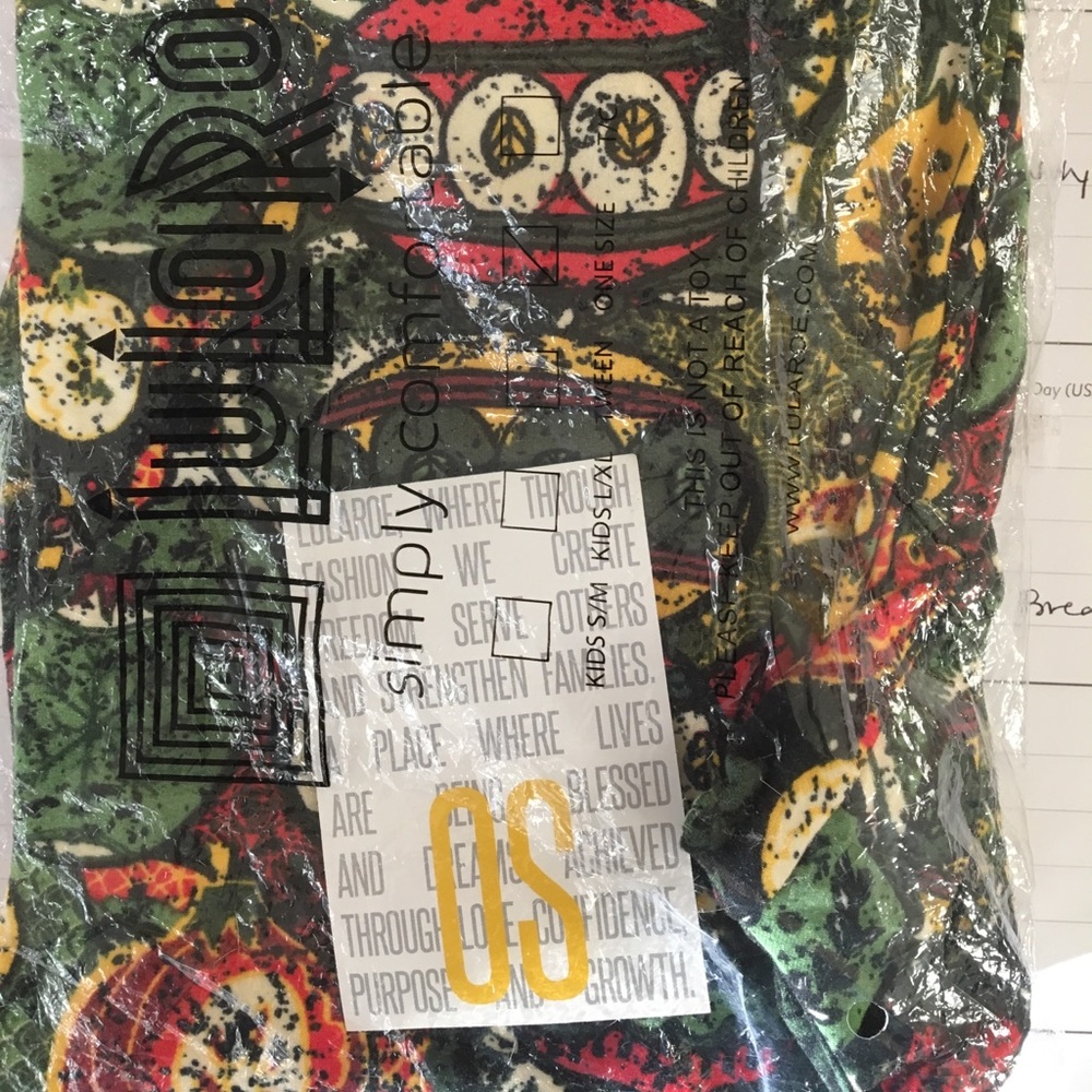 LuLaRoe 2017 Holiday OS Leggings BNWT