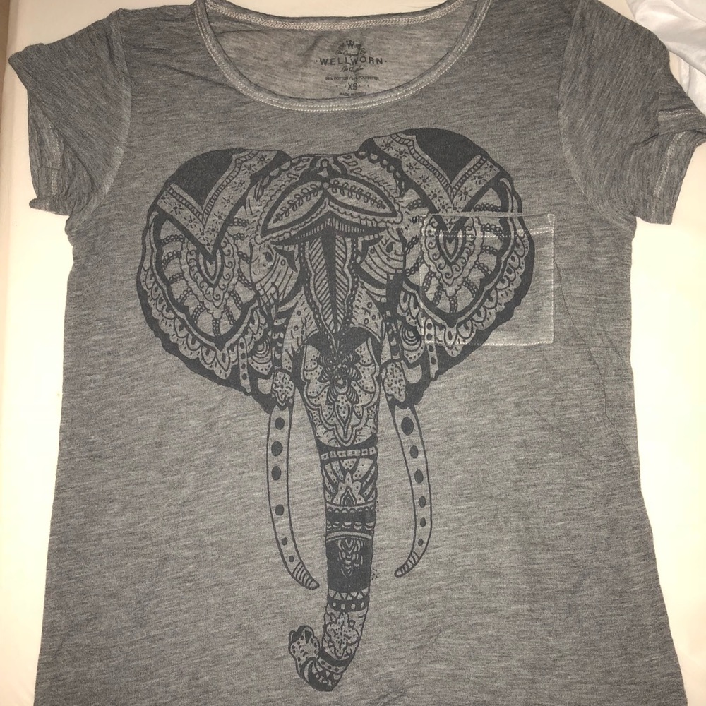 thin elephant tee