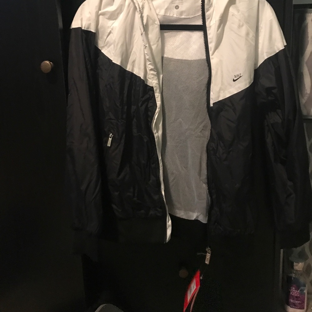 *NWT* Nike jacket