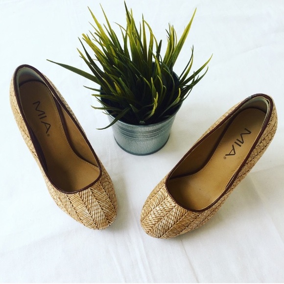 MIA Ratten Woven Heels - Picture 3 of 5