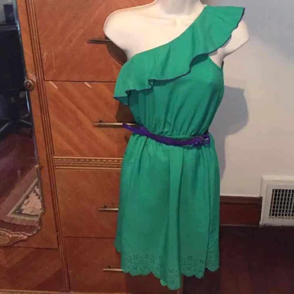 One shoulder green ruffle party dress S/M