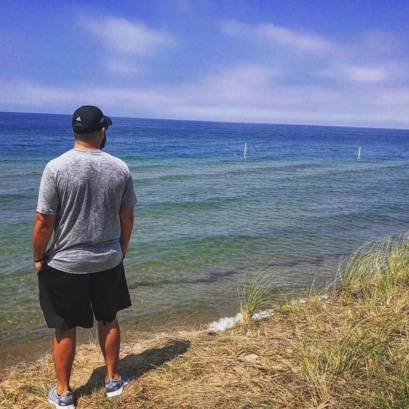 Meet your Posher, Matt - Picture 1 of 1