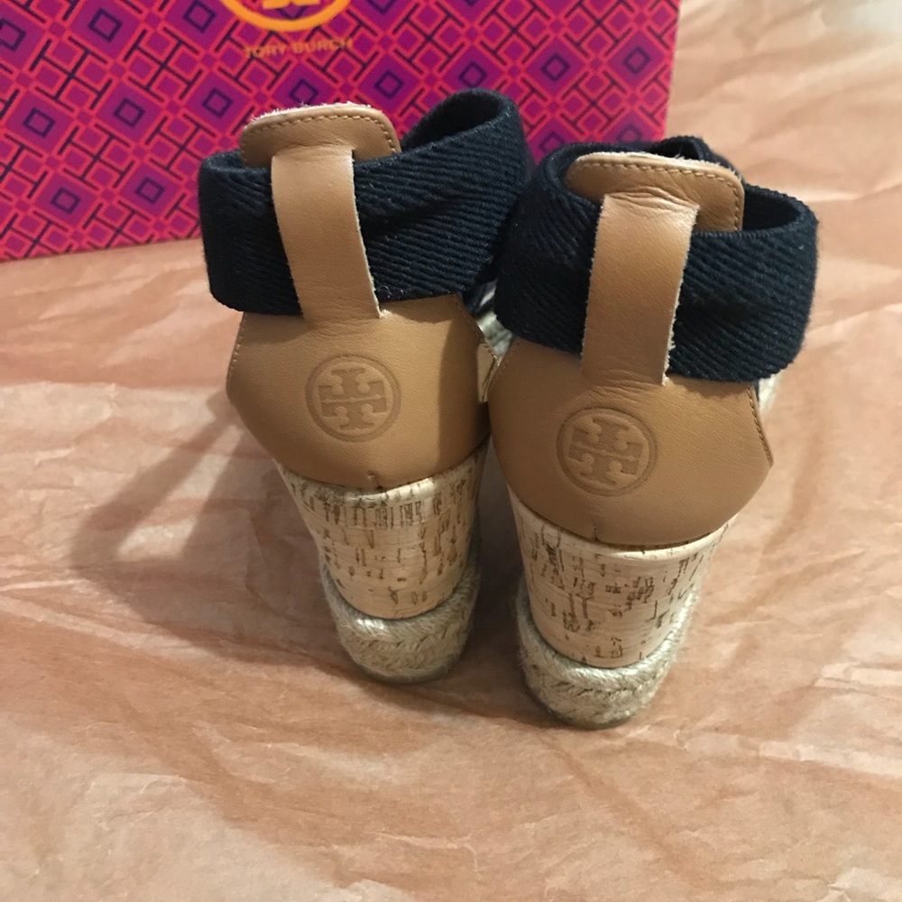 Tory Burch Black Cork Wedge Women’s size 7.5 - Picture 3 of 4