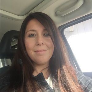 Meet your Posher, Abbie