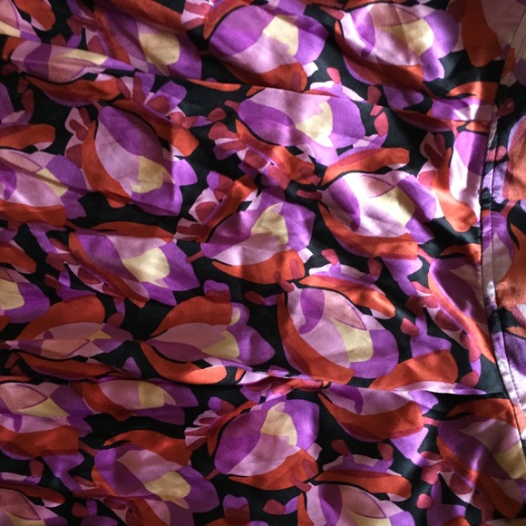 ZARA SILK SKIRT FLORAL PLEATED MIDI SKIRT A-LINE
6 - Picture 7 of 9