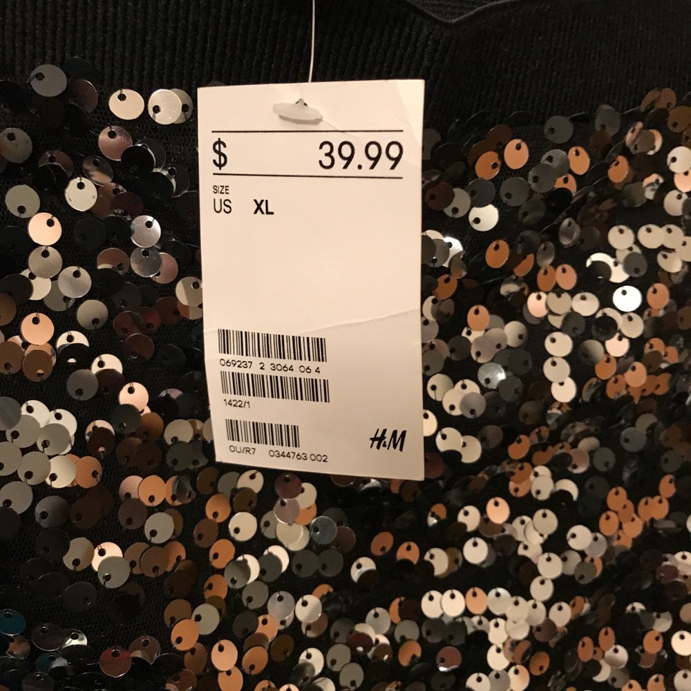 Sequined Skirt (the sequins are silver, no slit) - Picture 2 of 2