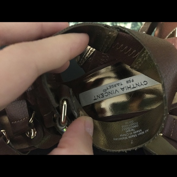 CYNTHIA VINCENT for target, brown wedge sz7 New - Picture 2 of 7