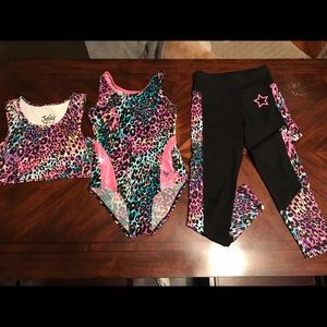 LEOTARD,  DPIRTD BRA, and PATS TO MATCH.