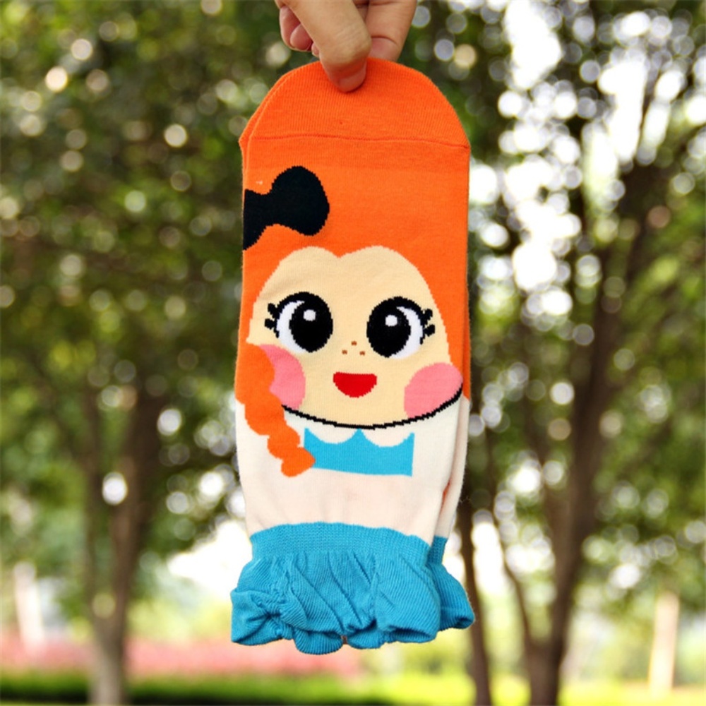 Alice in Wonderland Socks NWT