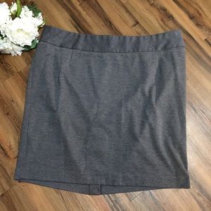 >>5 for $25>> Lane Bryant Skirt - #061