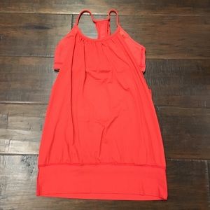 Lululemon top size 6