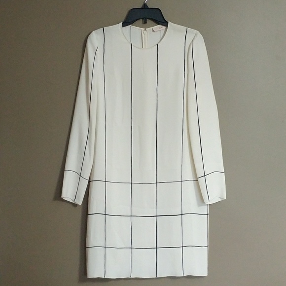 Tory Burch Dresses & Skirts - PM EDITOR PICK!! Tory Burch Sheath Dress