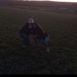 Meet your Posher, Joy