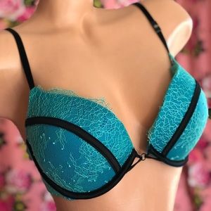 Vs Victoria’s Secret Teal aqua lace  black blue bra very sexy vintage 32DD pad