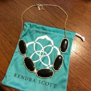 Kendra Scott Valencia necklace