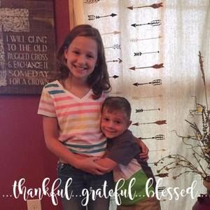 Meet your Posher, Lacee