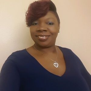 Meet your Posher, Latasha