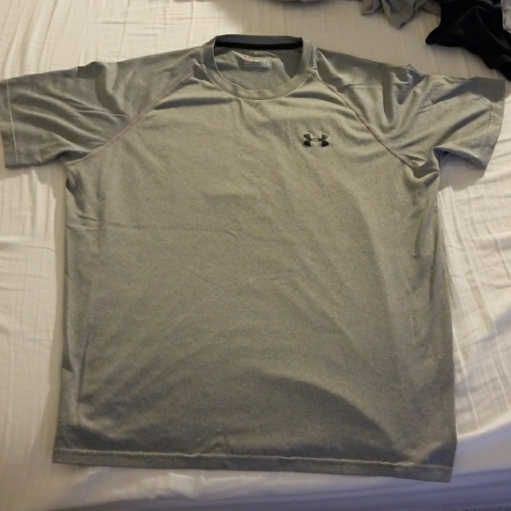 Under Armour heat gear shirt