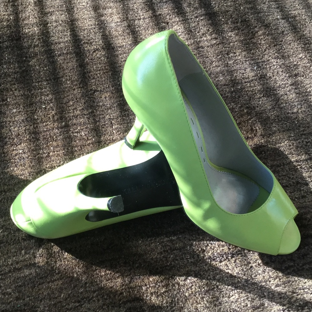 Lime Green peep toe pump