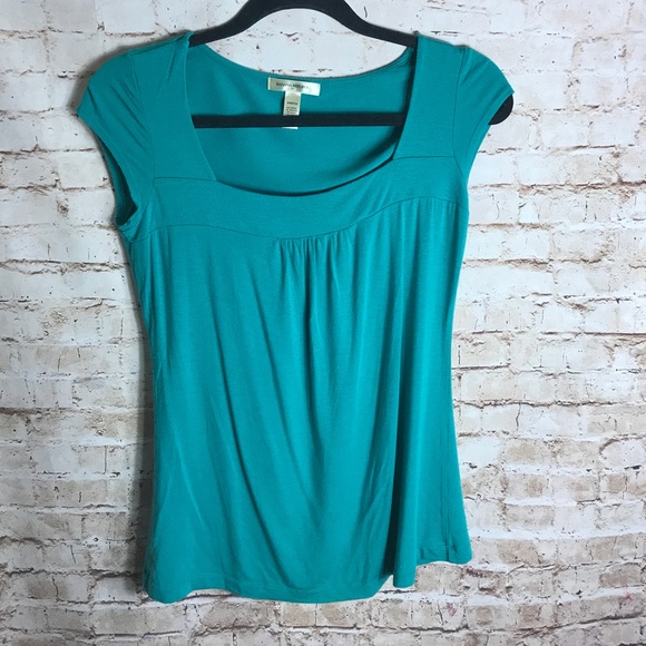 Banana Republic Tops - ✨BANANA REPUBLIC✨