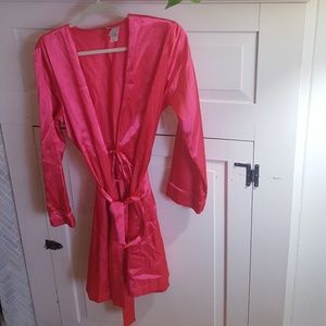 Raspberry pink satin robe NWT