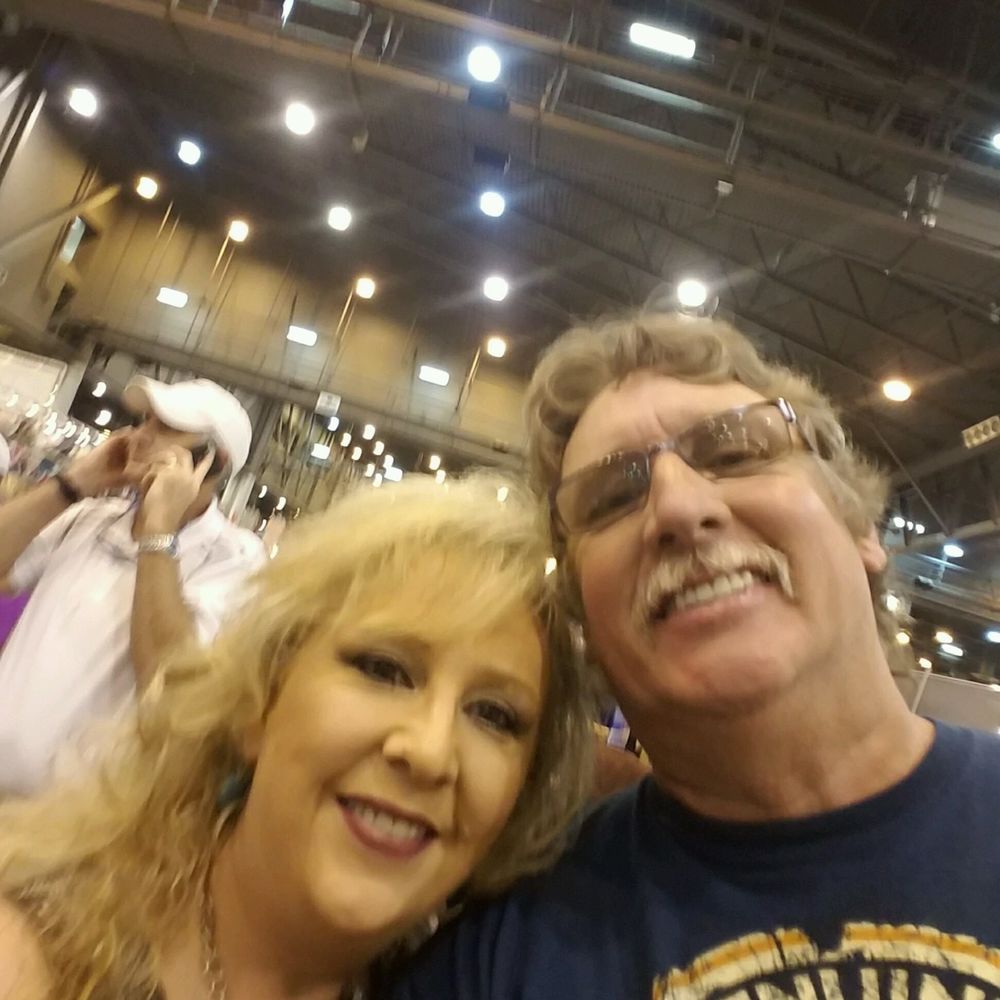 Meet your Posher, Pamela