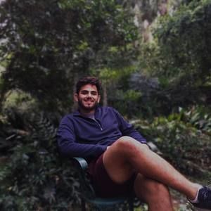 Meet your Posher, Christian