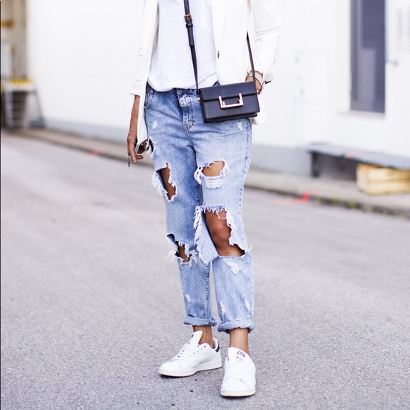 Zara Pants - Zara boyfriend Jeans