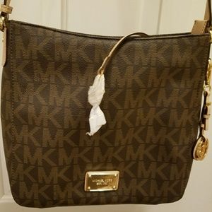 Michael Kors Jet Set Crossbody