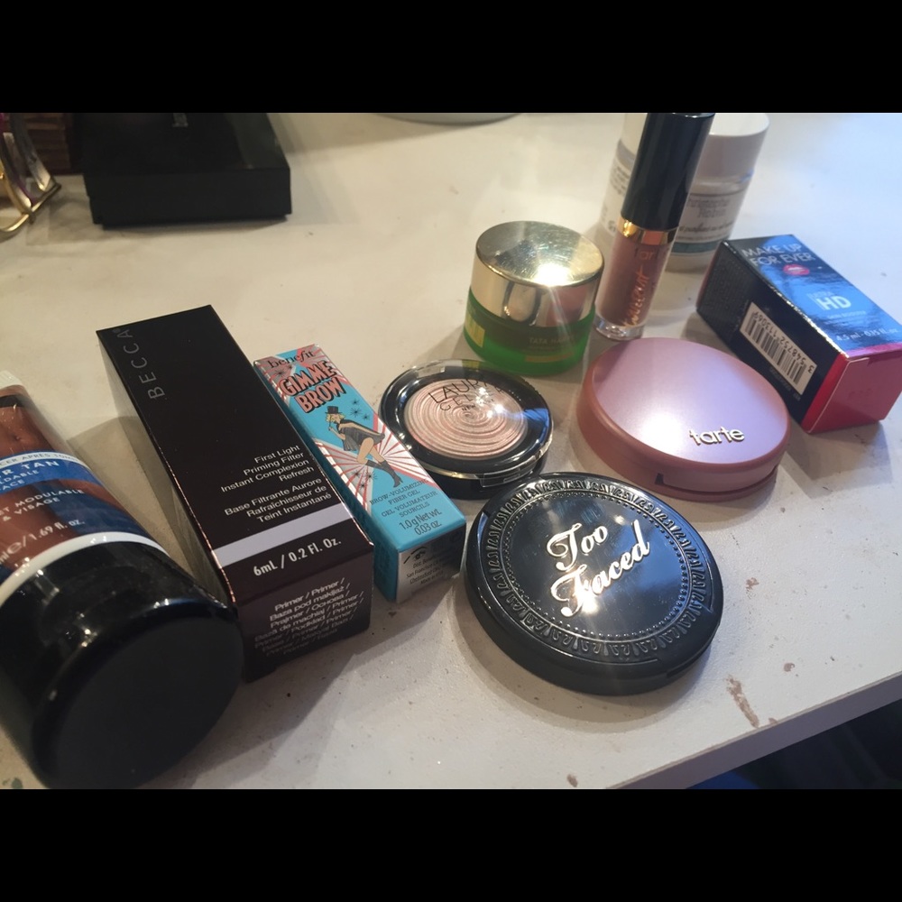 Makeup bundle! 💄