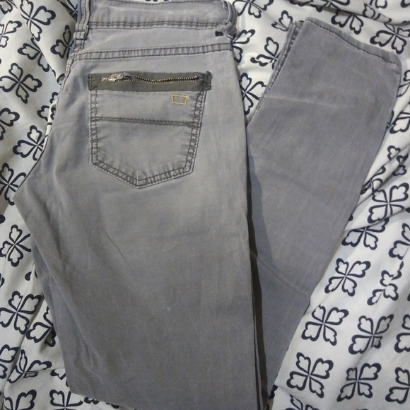 Pants - Picture 2 of 3