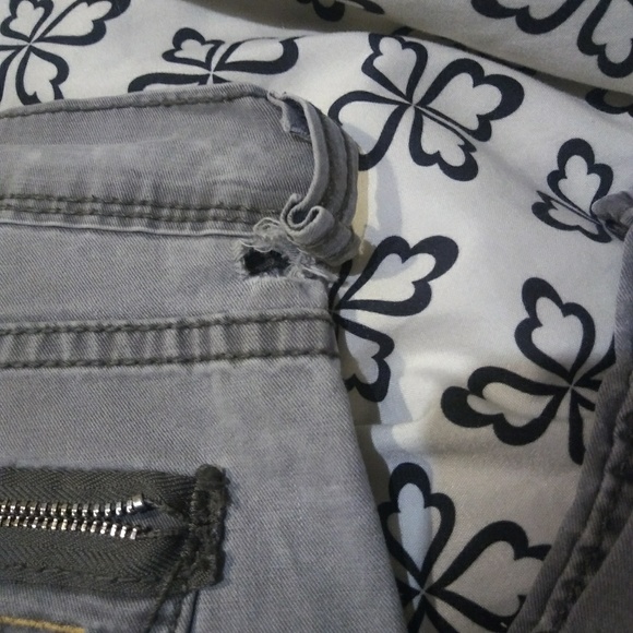 Pants - Picture 3 of 3