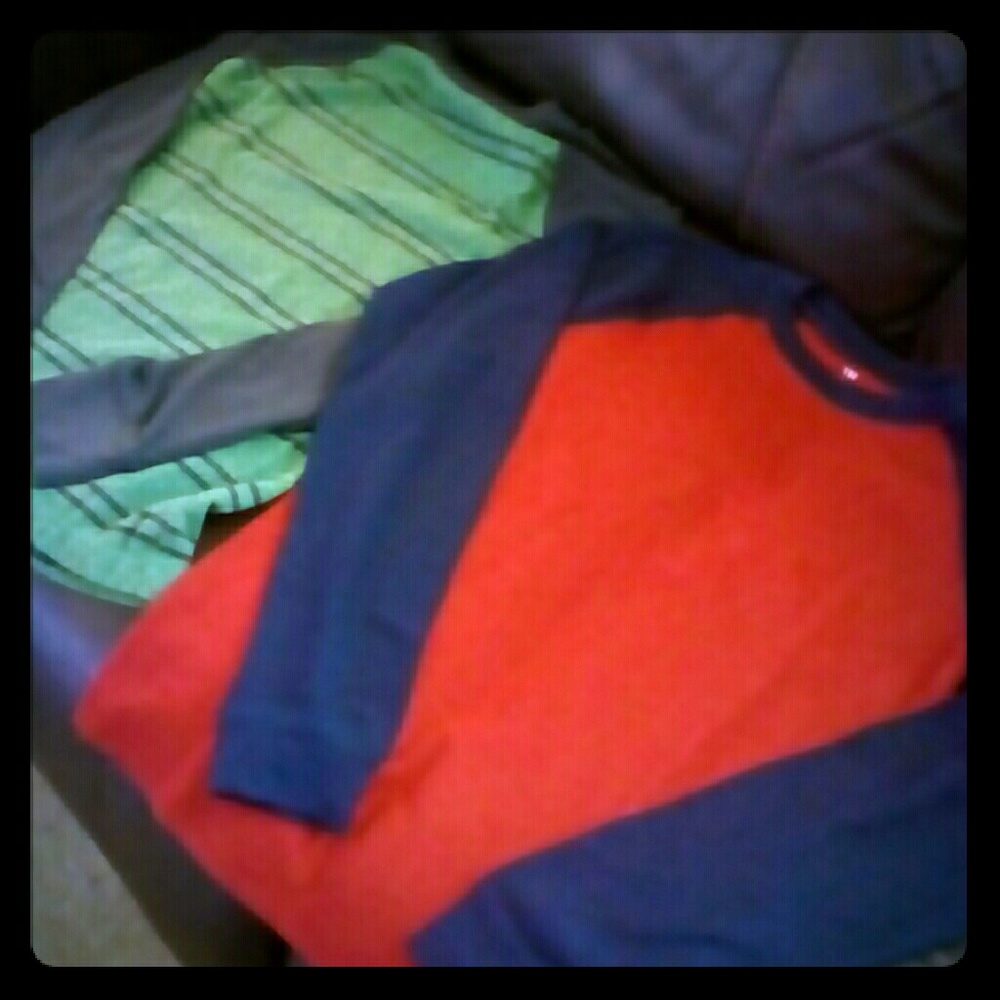 Two boys Large thermal tees