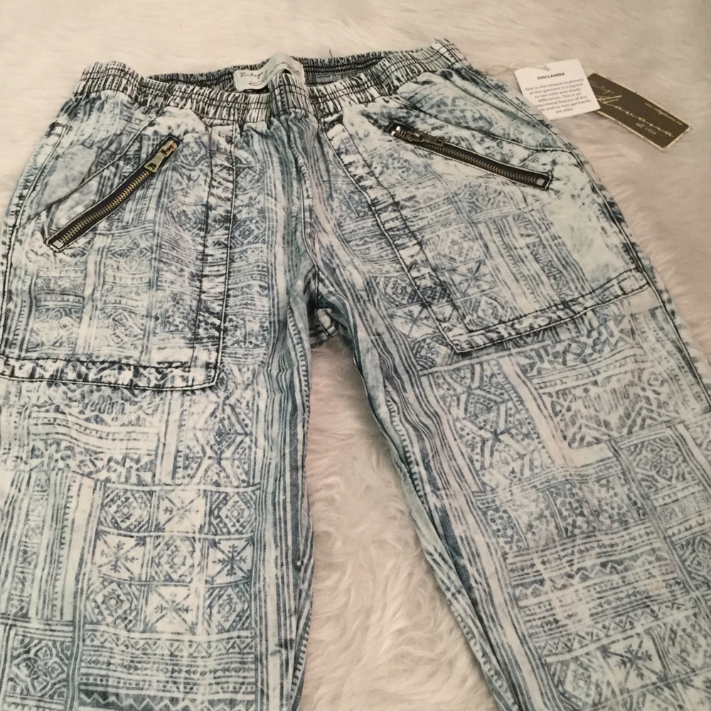 SOLD! Vintage Havana Juniors Tribal Print Joggers - Picture 3 of 6