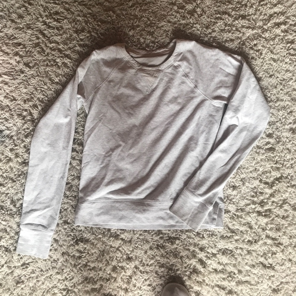 Lululemon crewneck