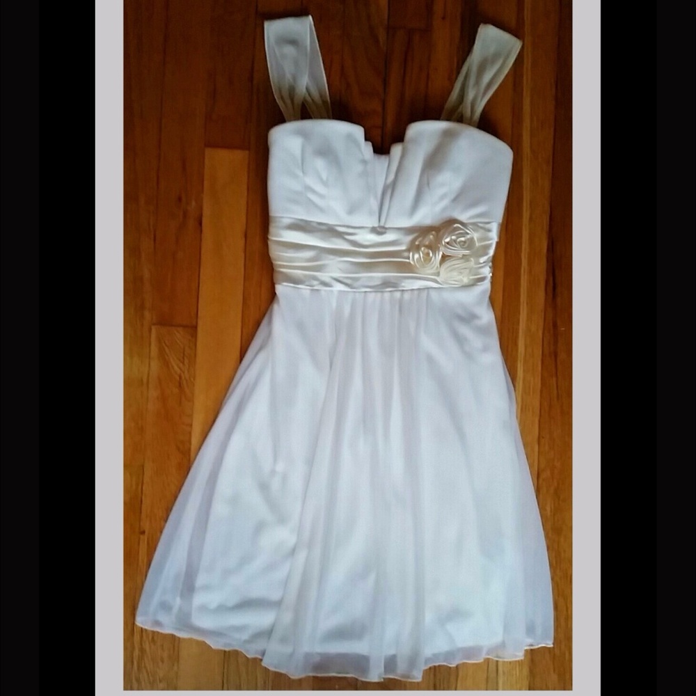 White Chiffon Dress by Triscsci