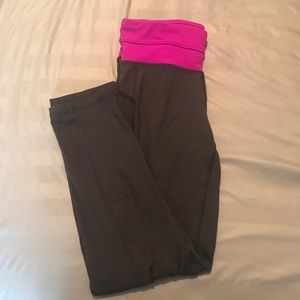 Cropped workout pants