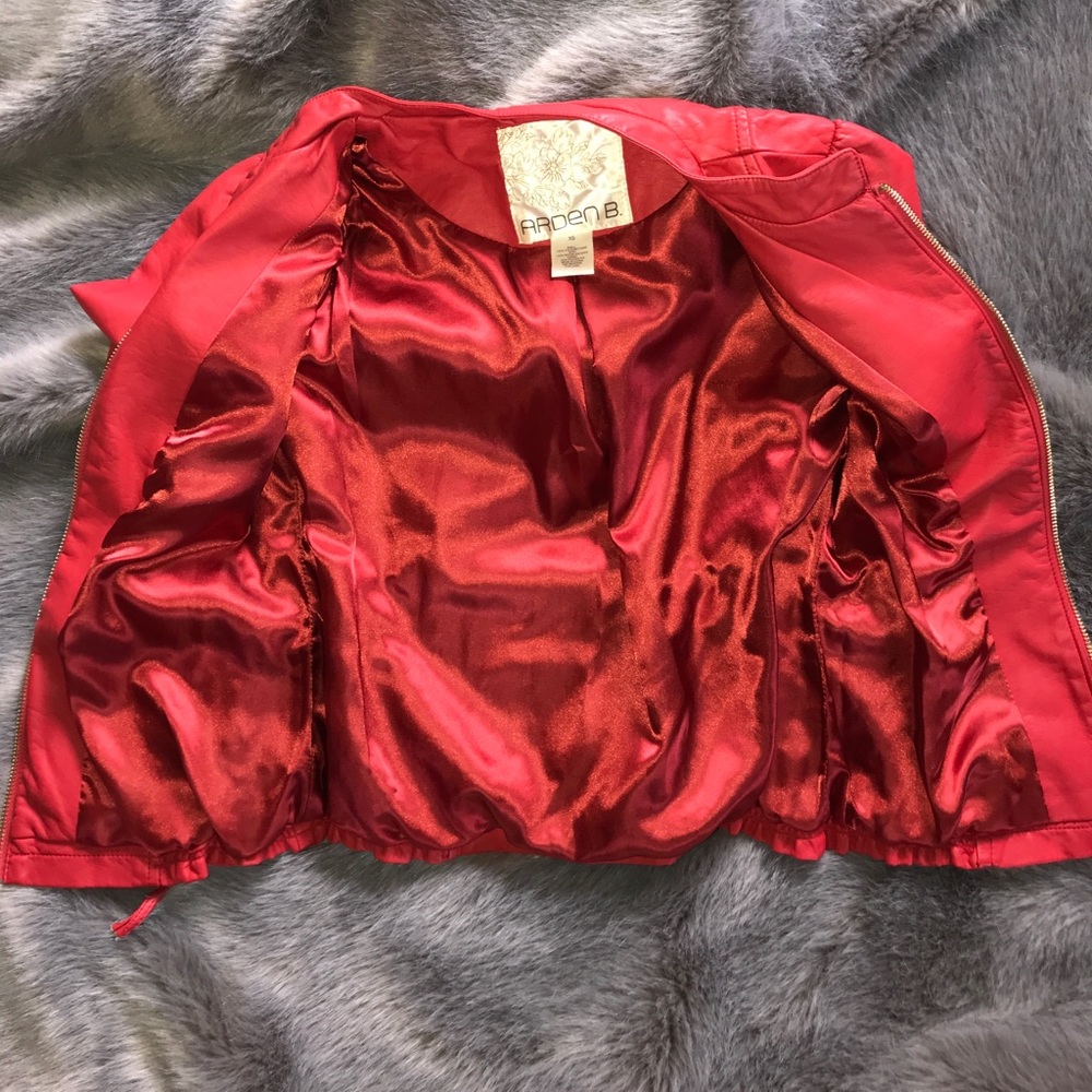 Red leather jacket - Picture 4 of 4