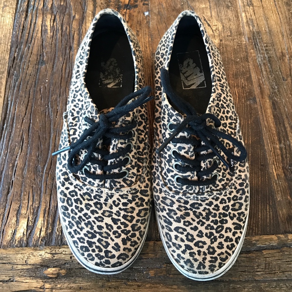 leopard vans classic lace-ups