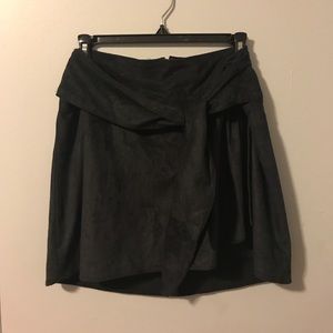 Black express suede felt skirt